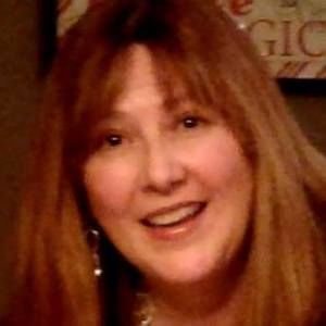 Meet your Posher, Julia